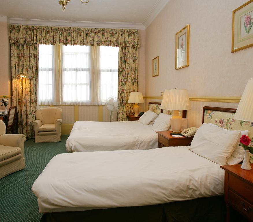 Hotel Prince Regent Weymouth Room photo